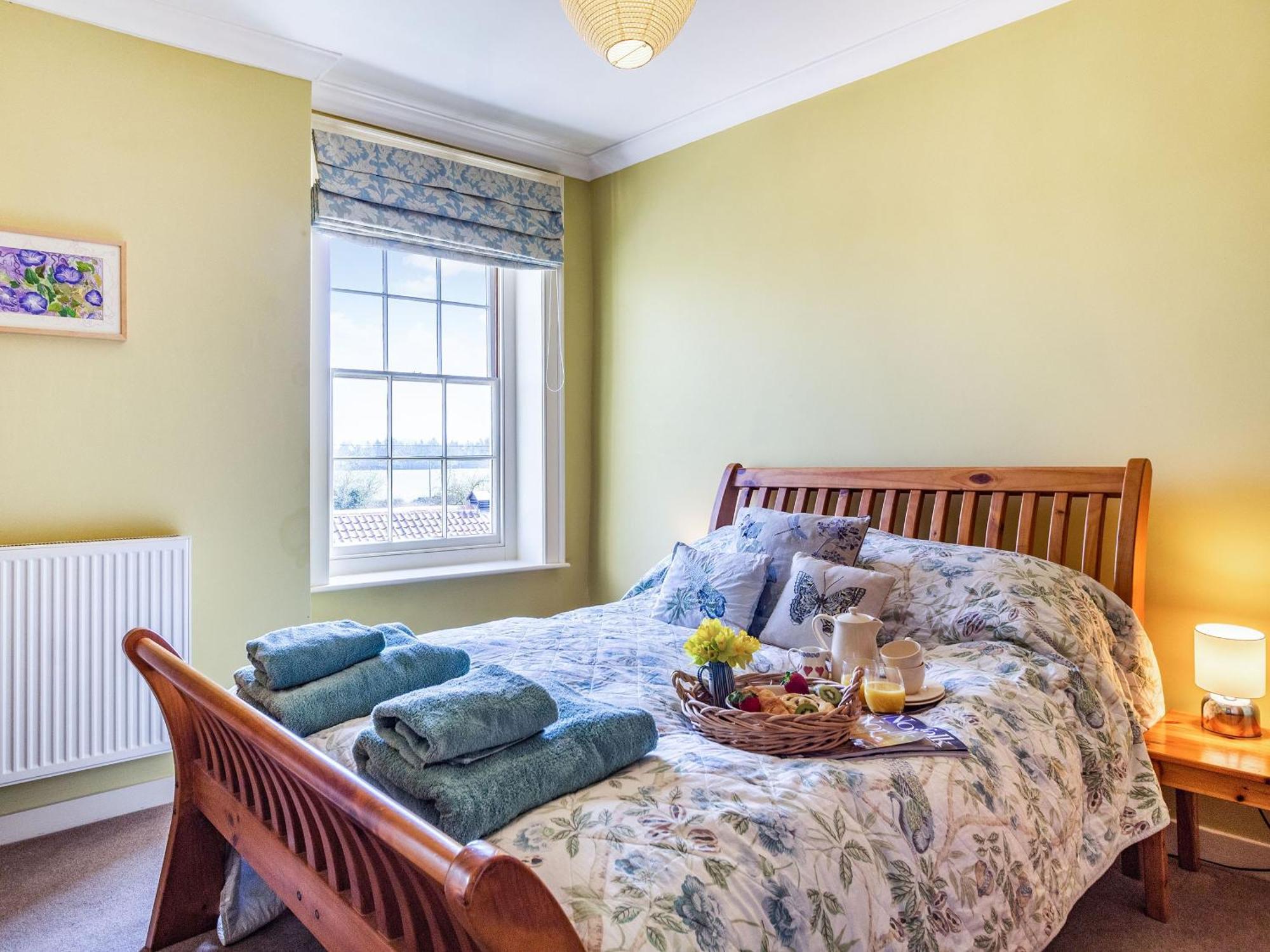 South Walsham Hemblington Hall Arts And Leisure Ltd מראה חיצוני תמונה